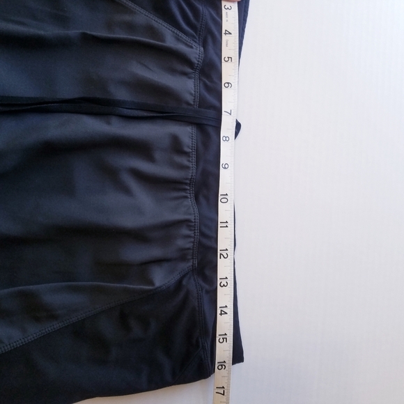 The North Face | Athletic Skort, size Large - Picture 3 of 11